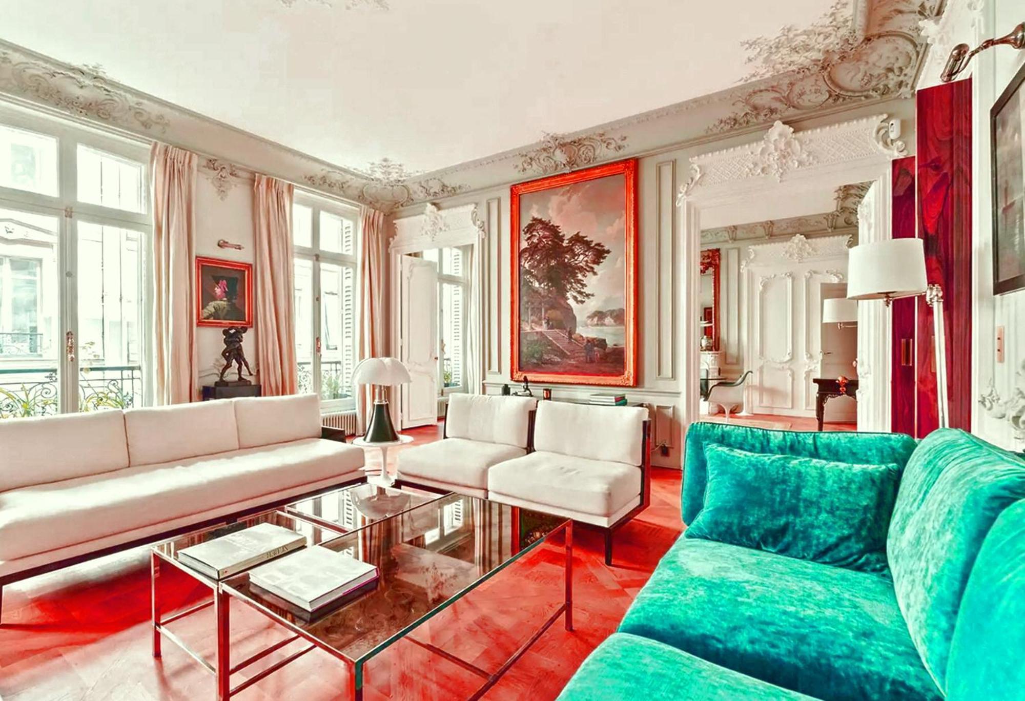 Modern 4 Bedrooms Apartment