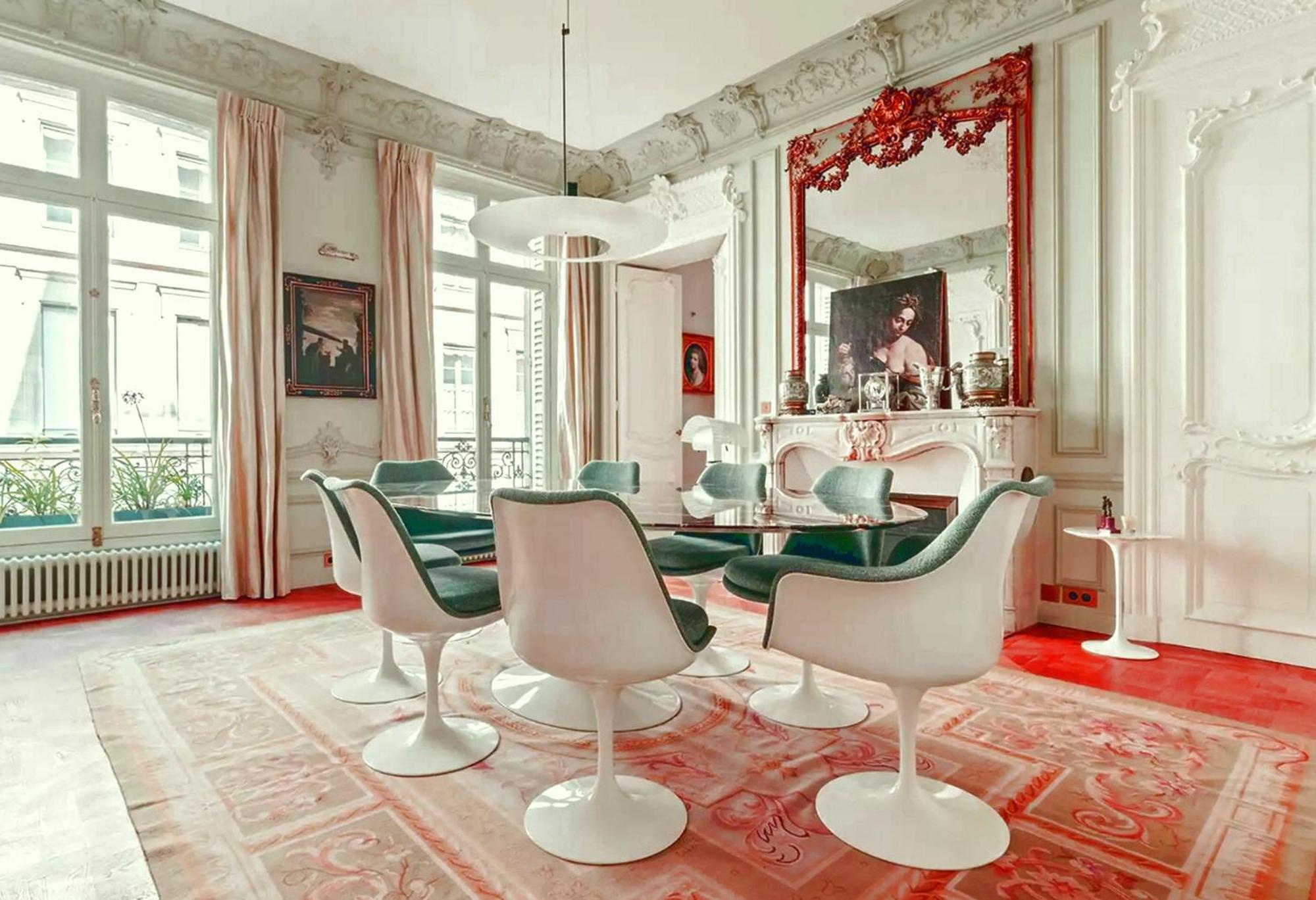 Modern 4 Bedrooms Apartment Mailand